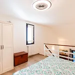 Beautiful Seaview By Interhome