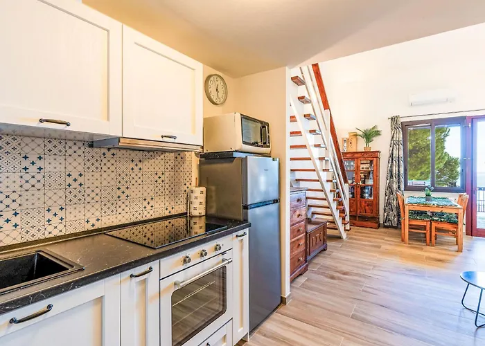 Beautiful Seaview By Interhome * オスペダレッティ